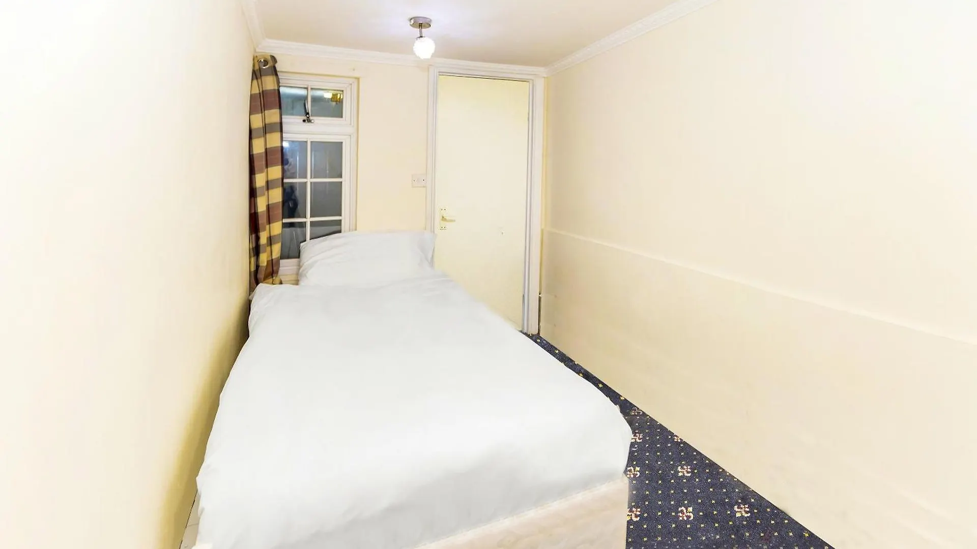 Hotel Old Oak Tree Inn Hounslow